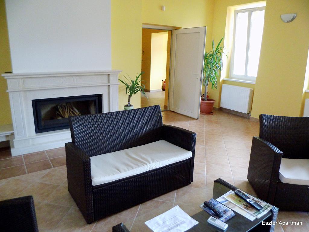 Eszter Apartman Bekescsaba Exteriér fotografie